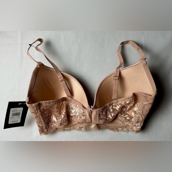 NWT Fredericks of Hollywood Beatrix Scalloped Lace Push Up Bra in Rose - Picture 5 of 6
